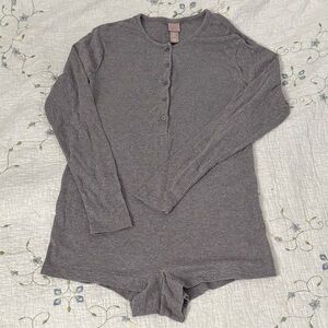 H&M Grey Ribbed Pajama Romper Cozy Loungewear, Size XL